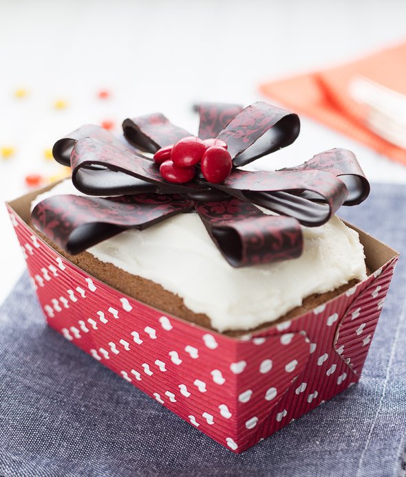 Present Cakes stasty.com